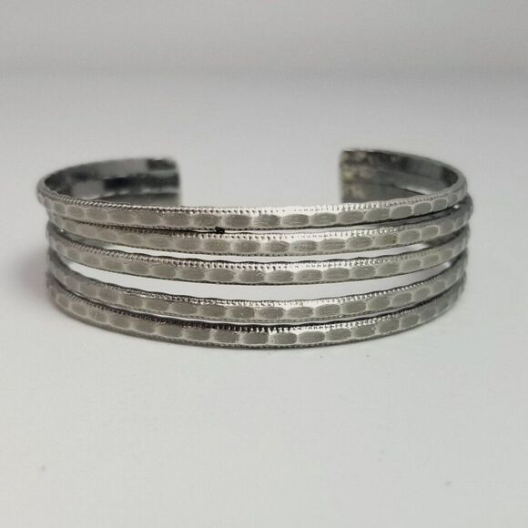 Vintage Silver Tone Layered Cuff Bangle Bracelet, Textured Design, Estate - Picture 6 of 7